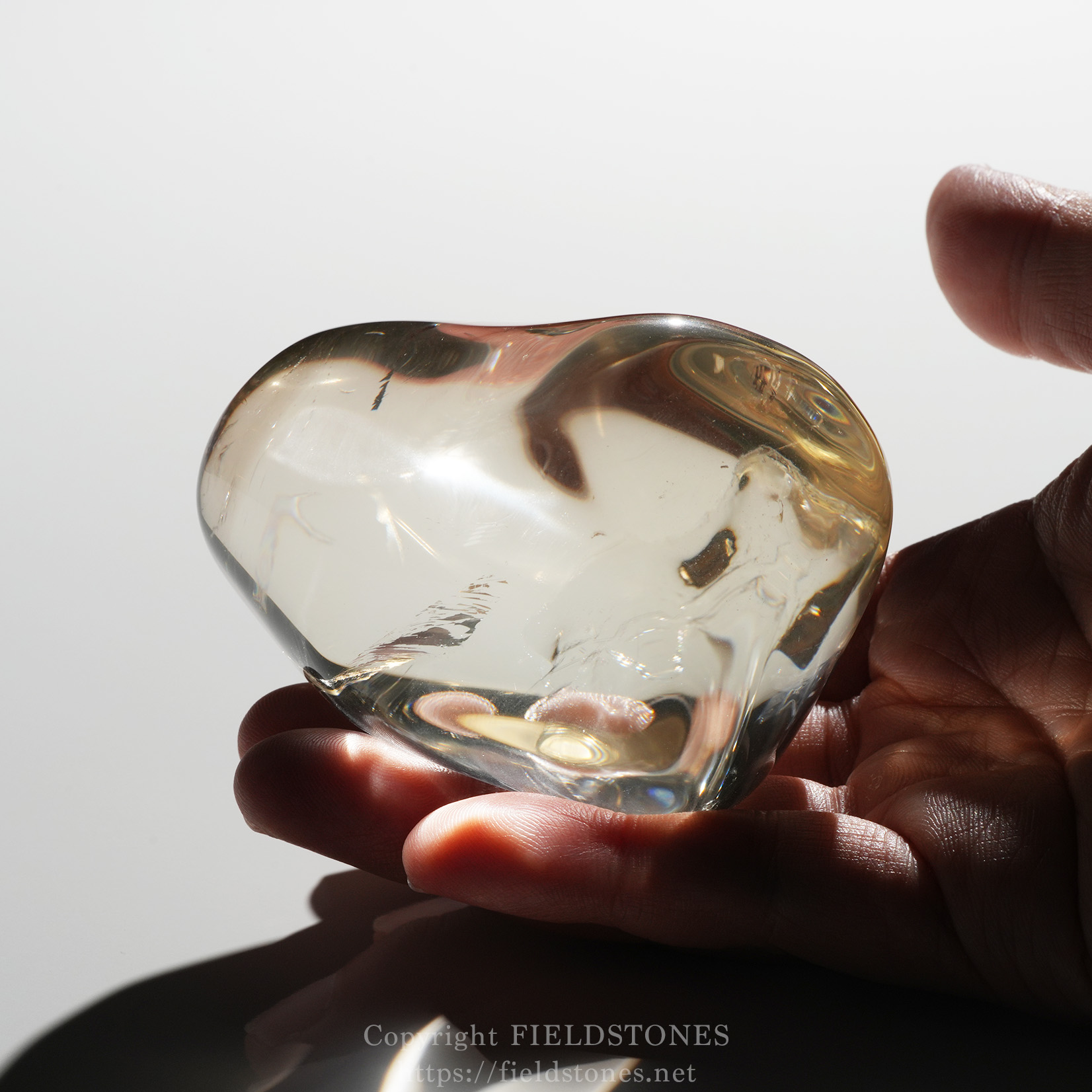 高品質 虹 影山入り 透明感 シトリン タンブル 水晶タンブル - FieldStones
